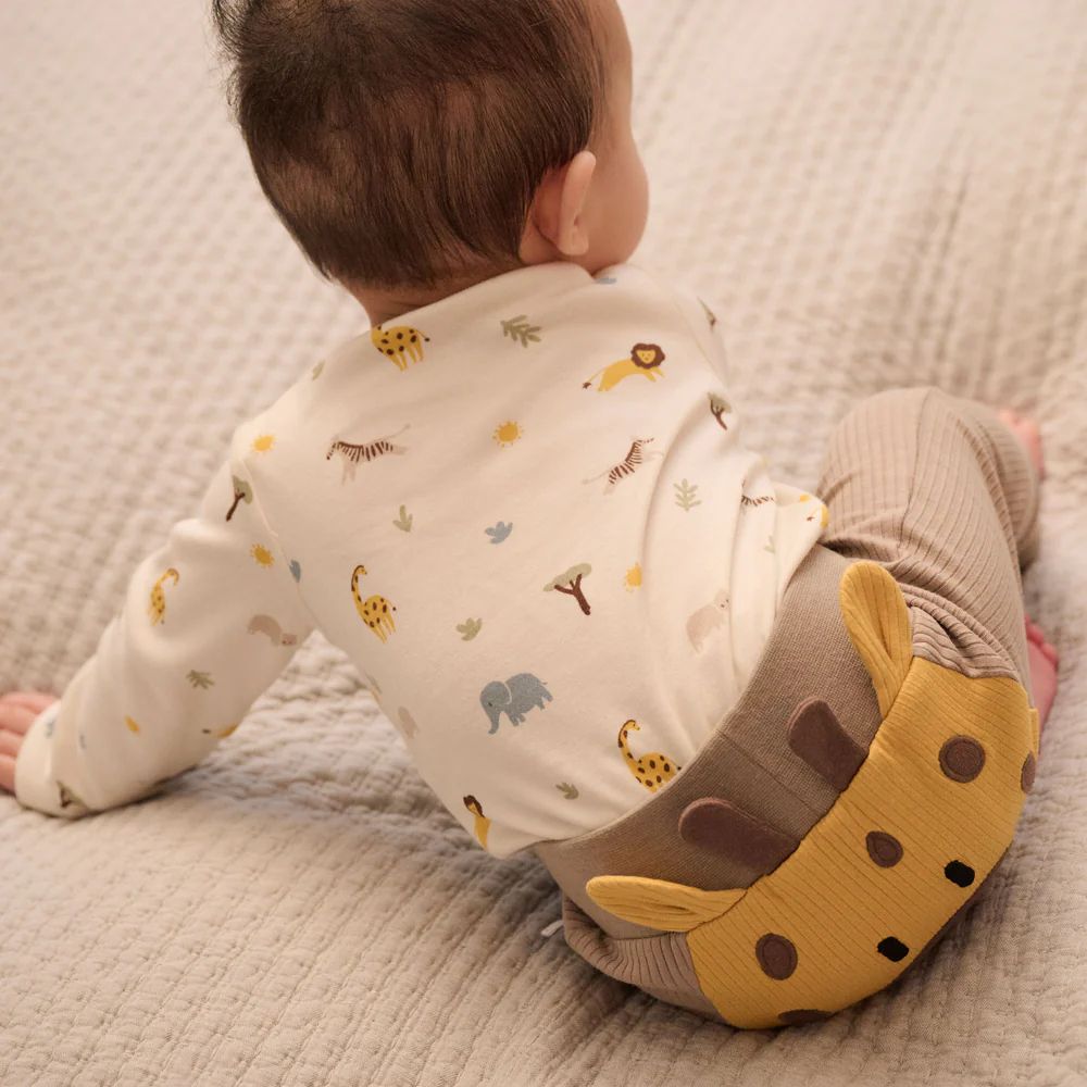 Mori Safari Long Sleeve Infant Bodysuit in Size S