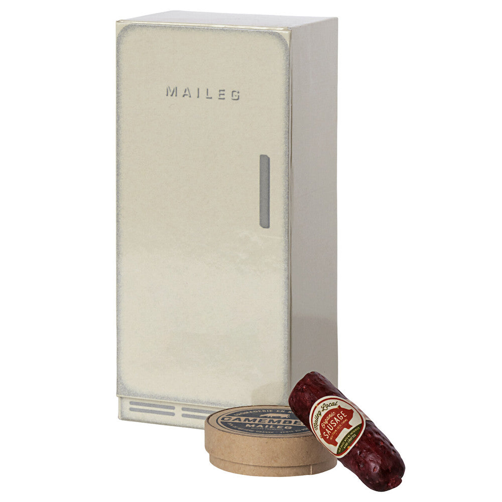 Maileg Mouse-themed Insulated Cooler for Storing Groceries